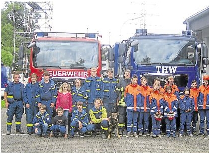 Erfahrungsaustausch: THW-Jugend und Jugendfeuerwehr machen gemeinsame Sache.